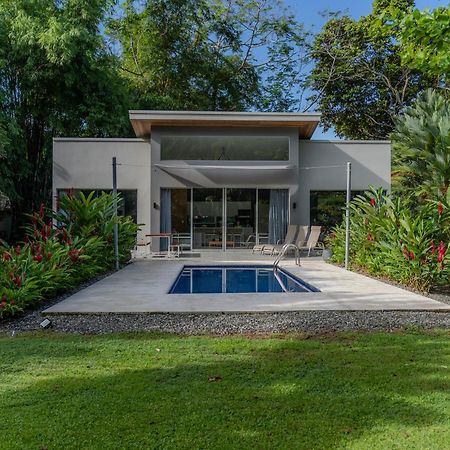Lilan Nature, Modern House N°1, Private Swimming Pool. กาอุยตา ภายนอก รูปภาพ