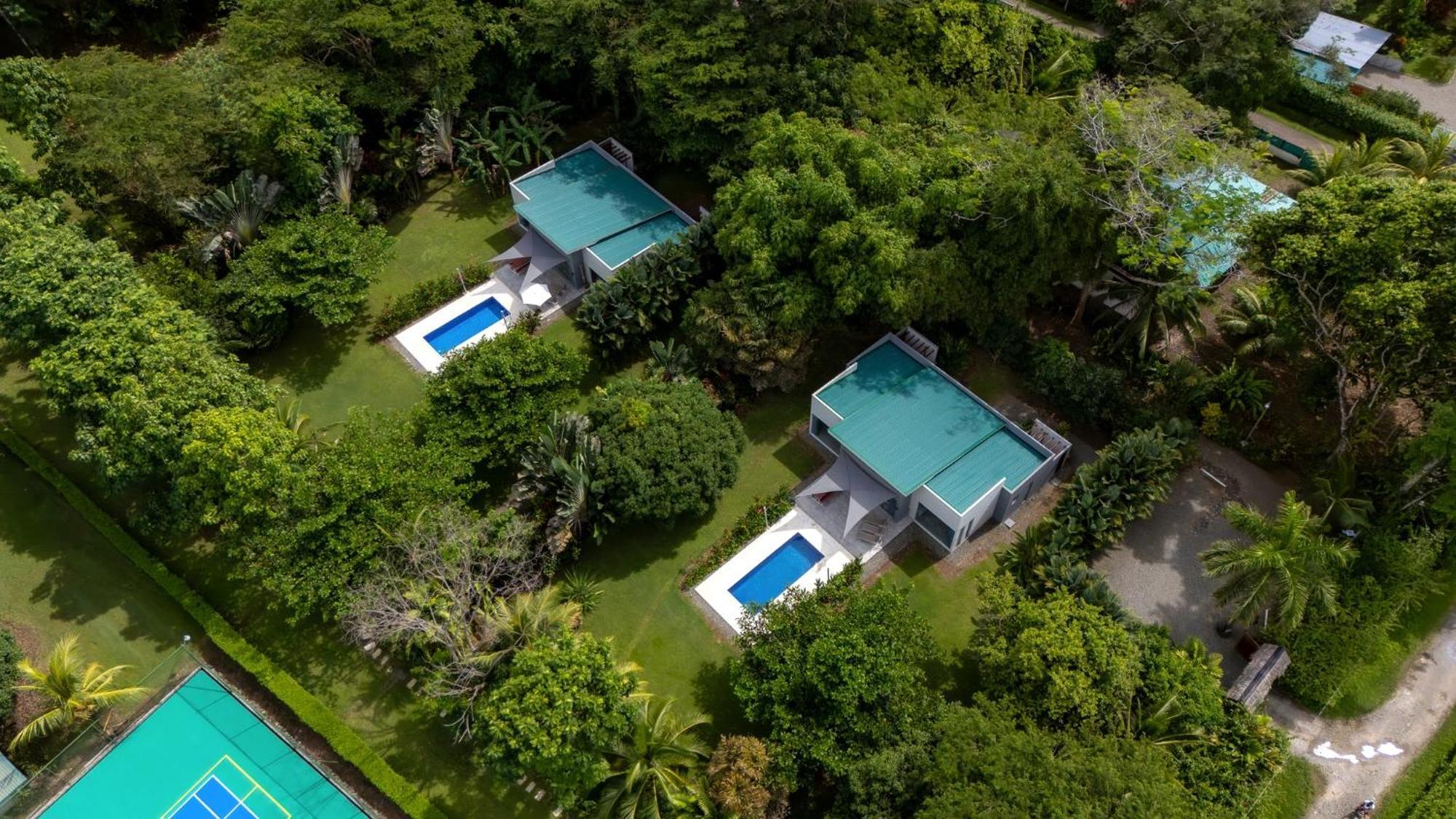 Lilan Nature, Modern House N°1, Private Swimming Pool. กาอุยตา ภายนอก รูปภาพ